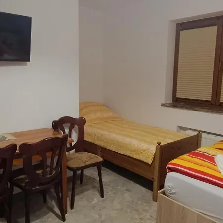 Apartamenty Z Ogrodem Studio Z Tarasem Nr1 * Mragowo